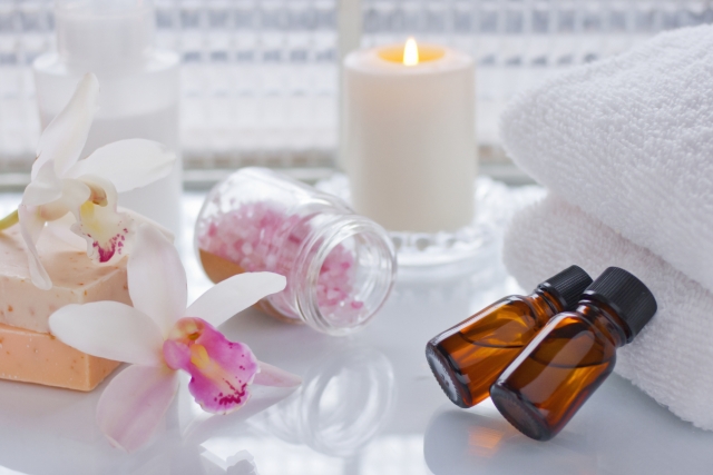 holistic aromatherapy care